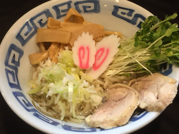 龍源独自のブレンド麺！